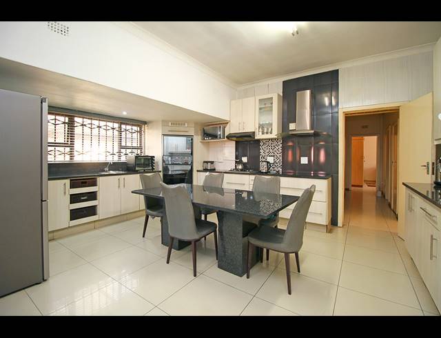 4 BEDROOM HOUSE FOR SALE IN CYRILDENE